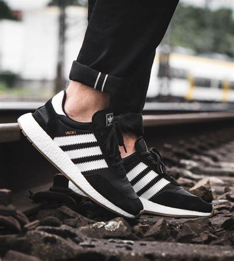 iniki adidas zwart|adidas originals iniki.